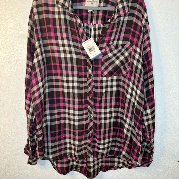 NWT Casa cabana pink and purple button down plaid blouse - Picture 5 of 7